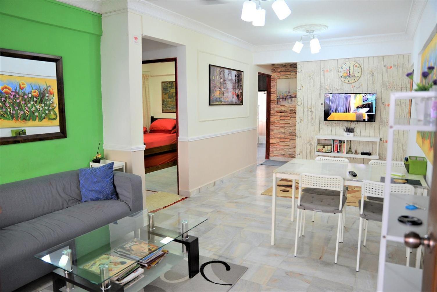 Awedee Homestay פוטראג'איה מראה חיצוני תמונה