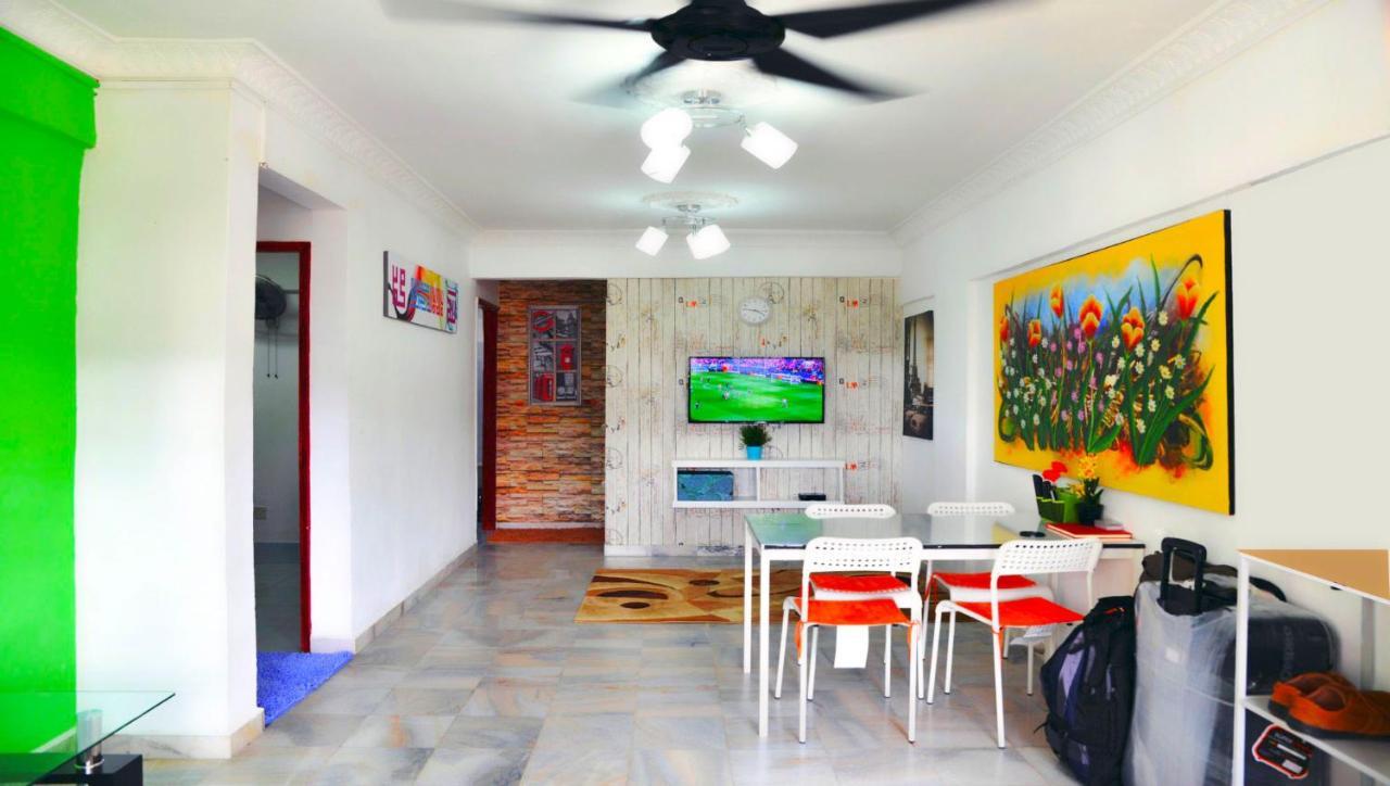 Awedee Homestay פוטראג'איה מראה חיצוני תמונה