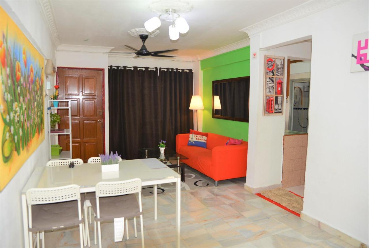 Awedee Homestay פוטראג'איה מראה חיצוני תמונה